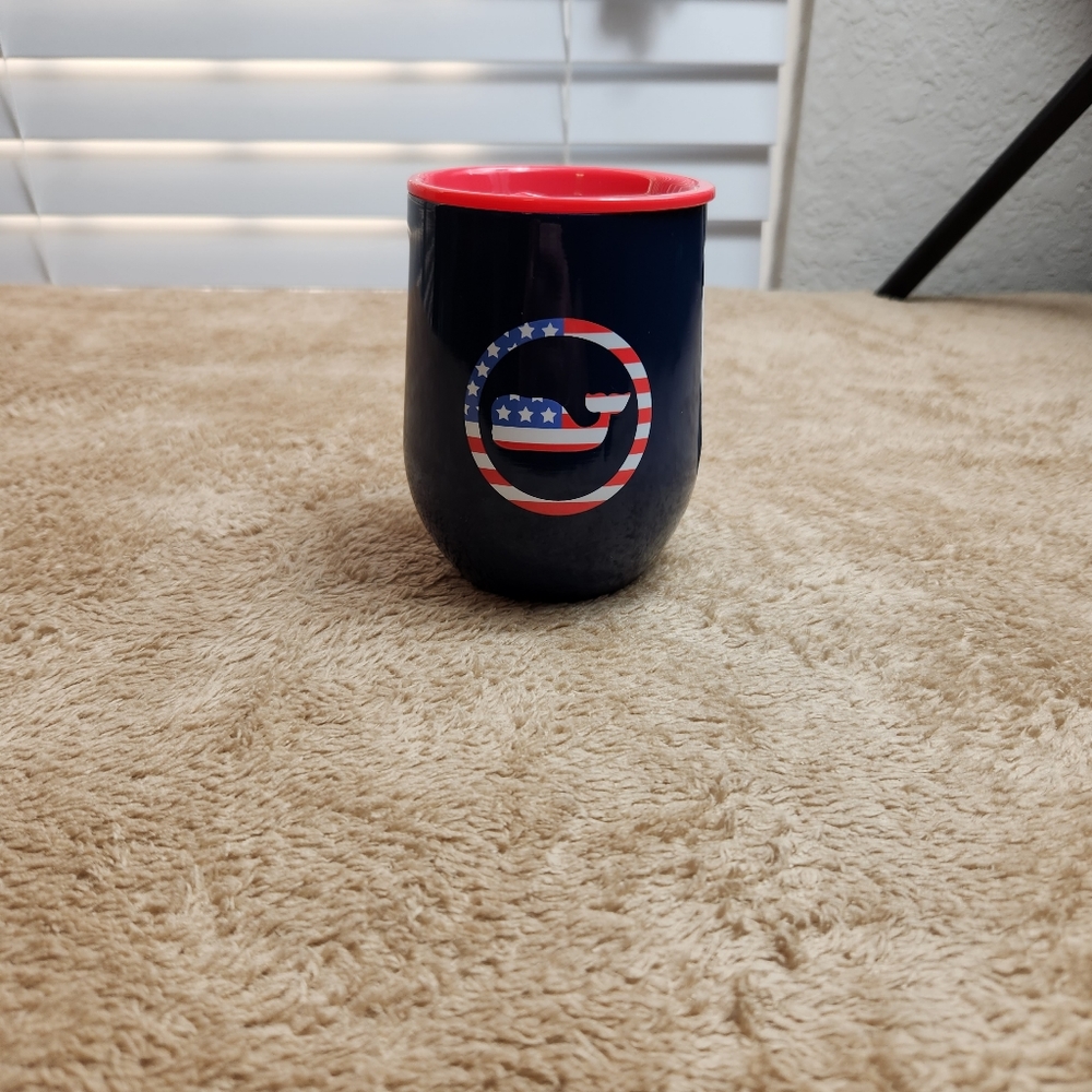 Vinyard vines/Corkcicle calibration NWT 12oz patriotic stemless cup.